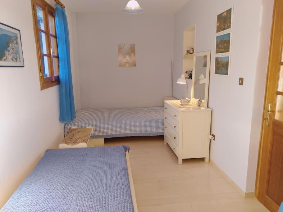 Explore Aegina Island Сувала Экстерьер фото